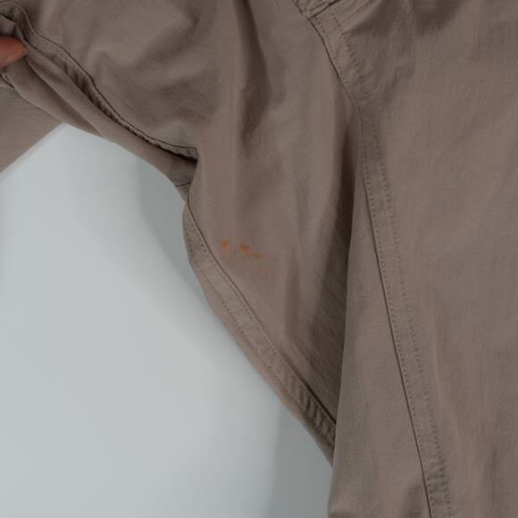 Cabelas Shorts Mens 42 Cargo Camping Nylon Hiking Performance Insect Defense - Picture 10 of 16